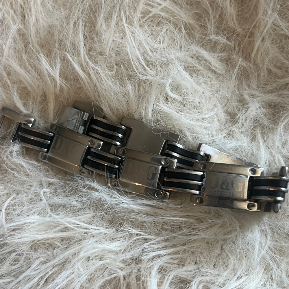 D & G bracelet